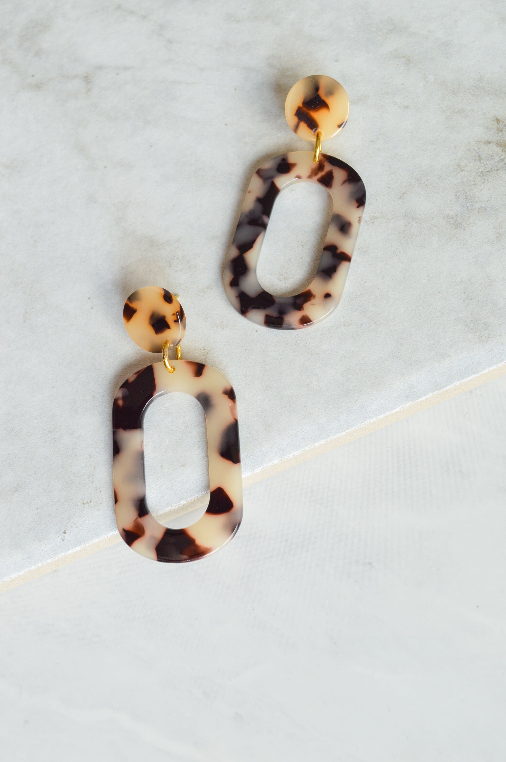 Isle Blonde Tortoiseshell Drop Earrings