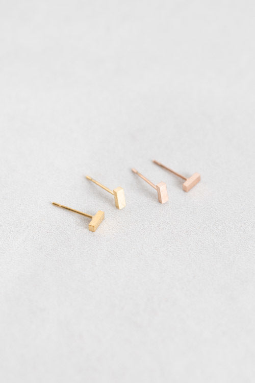 Mini Bar Earrings (14K)