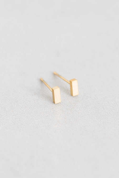 Mini Bar Earrings (14K)