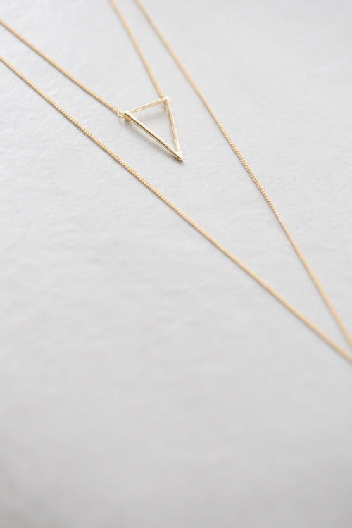 Delta Layered Y- Necklace | Gold