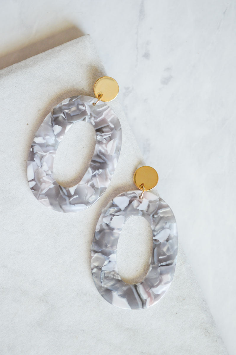 Kosma Resin Drop Earrings | Stone Grey